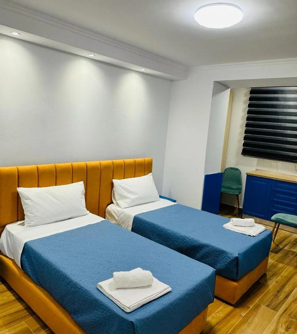 Keli'S Apartment Tirana Guest house