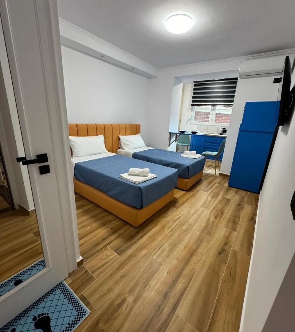 Keli\'S Apartment contacts